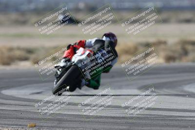 media/Jan-15-2026-Racers Edge (Thu) [[dfebeb70ab]]/3-B Group/Session 4 (Turn 5)/